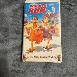 Chicken Run VHS Tape